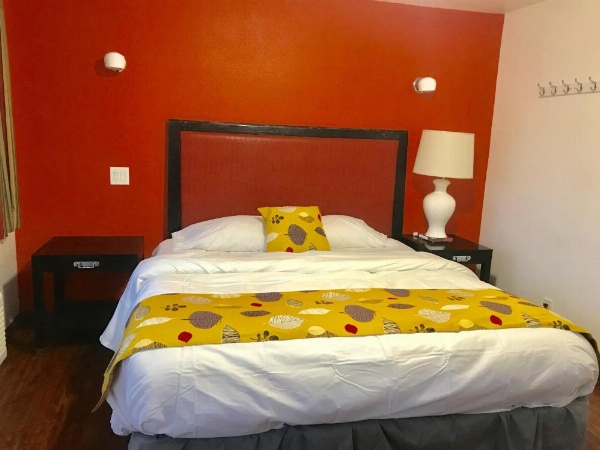 norwalk inn & suites image 26